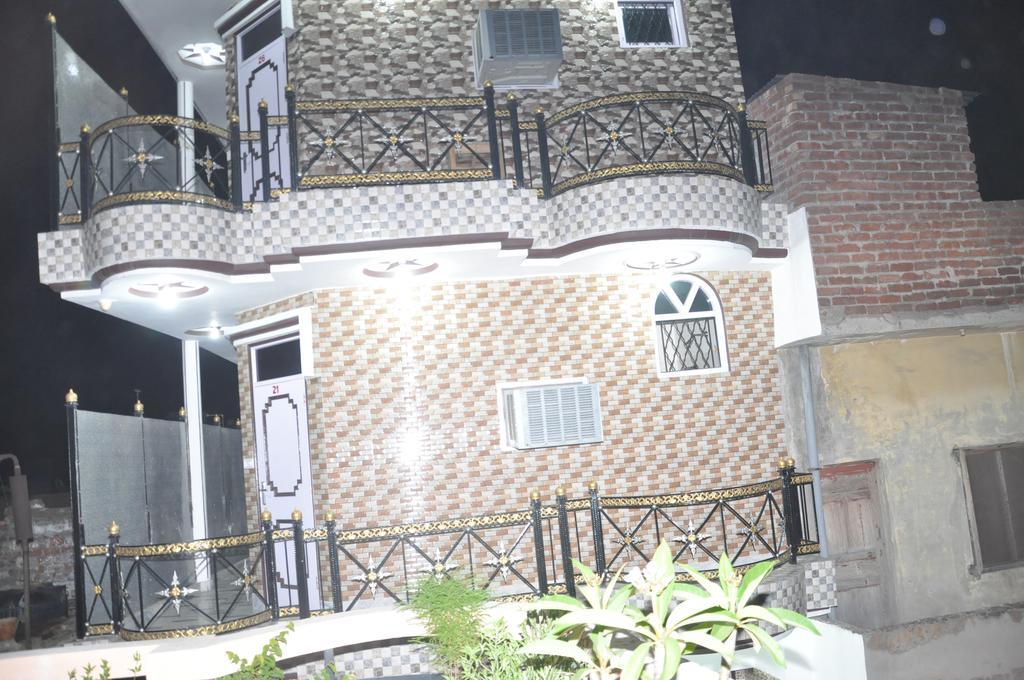 Hotel Pari Jalandhar Bagian luar foto